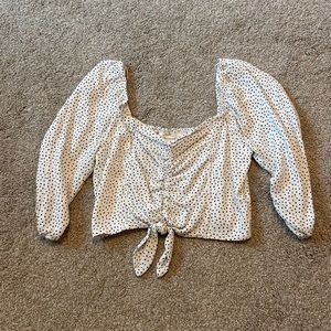 cropped long sleeve, smocked back and adjustable crop length